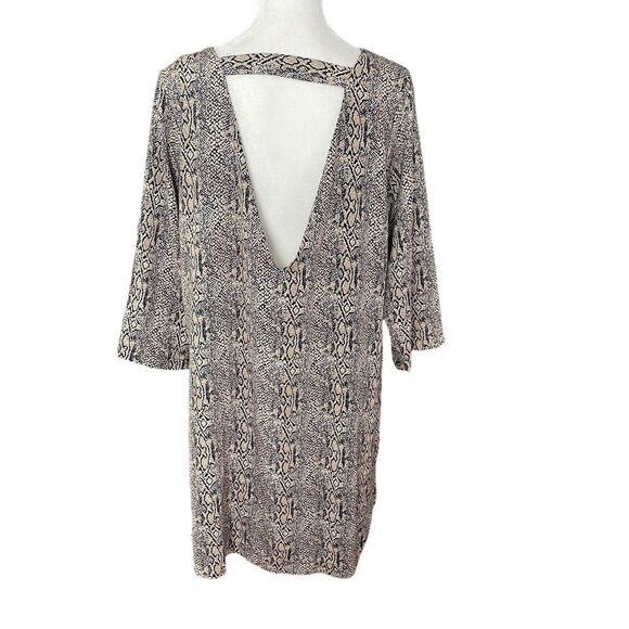 Veronica M Large Shift Dress Cutout Back Snake Python Print Mini Beige - Picture 8 of 9
